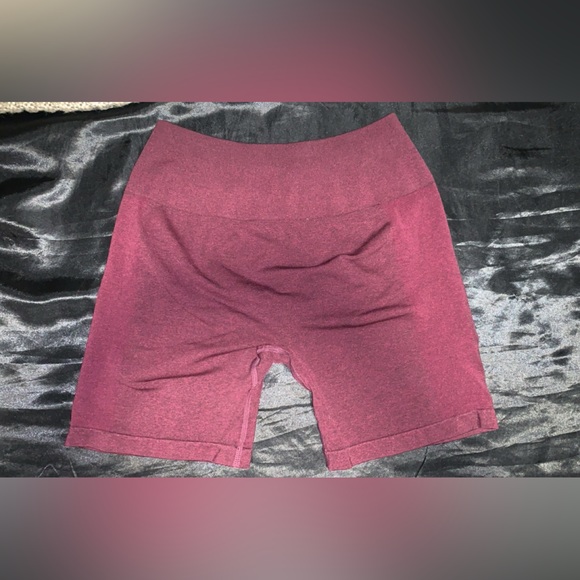 AUROLA shorts - Picture 2 of 2